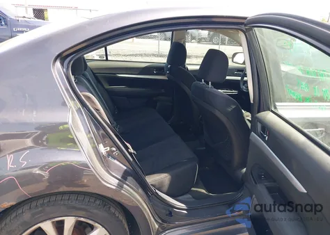 2013 Subaru Legacy 2.5I Premium z USA, uszkodzony, nr VIN 4S3BMBG69D3026619